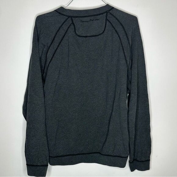 Tommy Bahama‎ Black and Gray Reversible Pullover Top in Size Large - Picture 2 of 9